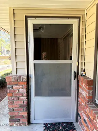 570 S May Street Apt 24, Southern Pines, NC 28387 – photo 3: 79641551702__A93F21DE-6B55-44B6-8C31-0D2