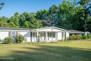 210 Hines Avenue, Elizabeth City, NC 27909 – photo 4: 210 Hines front-3