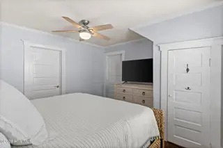 608 Arendell Street, Morehead City, NC 28557 – photo 10: 1dbf7986504a5f0401386592b8137f5d