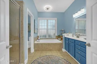 1226 Atrium Way, Leland, NC 28451 — 3-bedroom home in Waterford of the Carolinas, Leland, NC, photo 19 of 61: Primary Bathroom