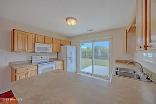 306 Rose Bud Lane, Holly Ridge, NC 28445 – photo 17: _K6A4757-HDR (Custom)