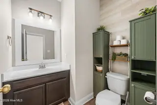 3013 Sharpnose Street, New Bern, NC 28562 – photo 12: Half Bath