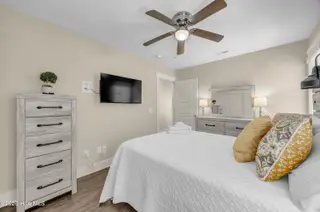 1406 Snapper Lane Unit 2, Carolina Beach, NC 28428 – photo 5: 005_img_9598_962