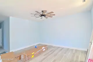 6926 Beach Drive SW, Ocean Isle Beach, NC 28469 — 3-bedroom home in Pine Acres, Ocean Isle Beach, NC, photo 6 of 12: Living Area