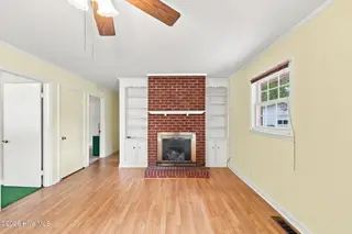 285 Mcdairmid Road, Pinehurst, NC 28374 – photo 14: 20-web-or-mls-IMG_6583-Edited