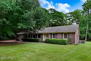 2407 Sparre Drive, Kinston, NC 28504 – photo 3: 03-2407 Sparre Dr-3