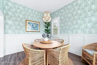 100 Sea Grove Lane, Beaufort, NC 28516 – photo 8: 35-web-or-mls-100-Sea-Grove-033_edit_edi
