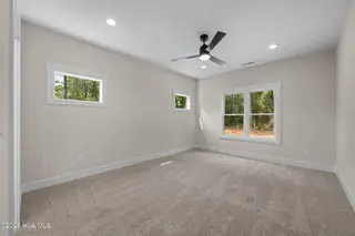 1800 Caracara Drive, New Bern, NC 28560 – photo 21: 31-web-or-mls-DSC_2350