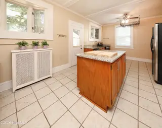 506 W Church Street, Elizabeth City, NC 27909 – photo 19: 4G8A6300