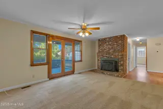 1409 Clifton Road, Jacksonville, NC 28540 – photo 6: IMG_1354