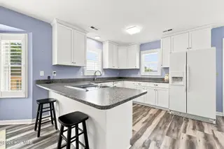 102 Periwinkle Drive, Emerald Isle, NC 28594 – photo 5: 25-web-or-mls-IMG_5827