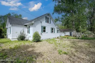 4121 Castle Hayne Road, Castle Hayne, NC 28429 — 3-bedroom home, Castle Hayne, NC, photo 19 of 25: 19-a7401474_skyvue