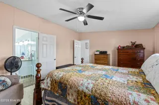 484 Briarneck Road, Jacksonville, NC 28540 – photo 17: 16