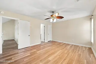 204 Little John Lane, Havelock, NC 28532 – photo 13: 11-web-or-mls-DSC_6289-edit