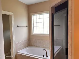 326 River Branch Road, Greenville, NC 27858 — 4-bedroom home in River Branch, Greenville, NC, photo 8 of 25: IMG_2106