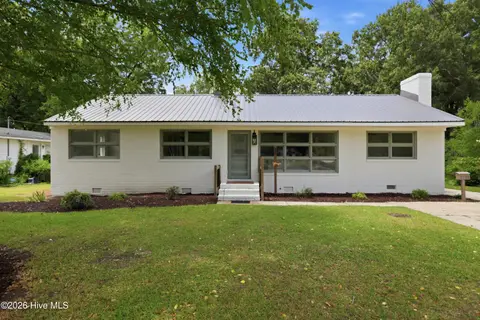3222 North Contentnea St, Farmville