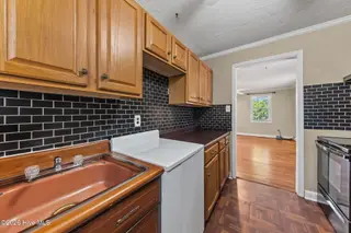 1255 W Illinois Avenue, Southern Pines, NC 28387 – photo 11: 9-web-or-mls-707A0353
