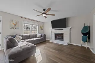 116 Walnut Hills Drive, Richlands, NC 28574 – photo 20: 35-web-or-mls-_RAD7280
