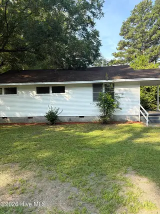 2317 Briarfield Road, Kinston, NC 28501 – photo 7: 88805A92-C65D-4162-BBD7-3F206F78D1CD