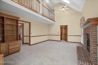 3325 Amber Drive, Wilmington, NC 28409 – photo 19: Amber3325-6LRshaneL33A9614-CR2