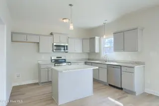 302 Broadleaf Drive, Jacksonville, NC 28546 – photo 8: 302 Broadleaf - Interiors - Edited_18