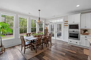 3997 Wyndmere Drive, Southport, NC 28461 – photo 15: Perfect for Entertaining