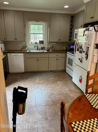 1519 Anderson Street NW, Wilson, NC 27893 – photo 8: IMG_1453