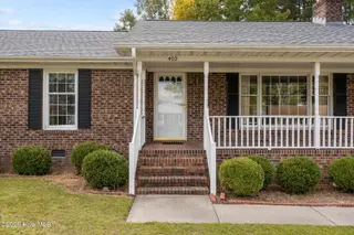 402 Kirkland Drive, Greenville, NC 27858 – photo 2: 2-web-or-mls-BLS_0002