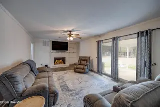 201 Dogwood Drive, Washington, NC 27889 – photo 14: Den