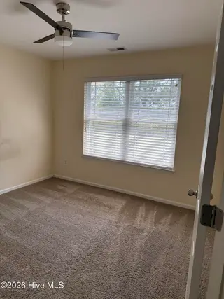 4136 Kittrell Farms Drive V8, Greenville, NC 27858 – photo 12: IMG_6566