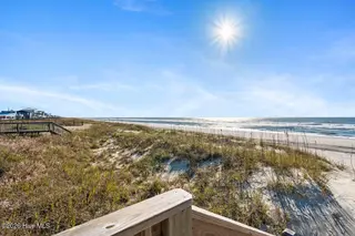2005 Ocean Drive, Emerald Isle, NC 28594 – photo 5: IMG_4444