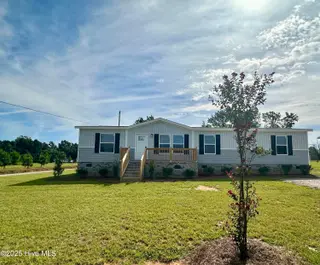 101 Cottonwood Court, Kenly, NC 27542 – photo 2: IMG_1932