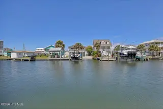 4090 4th Street, Surf City, NC 28445 – photo 8: 042_6g8a7189_16