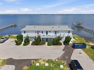 2306 Emerald Drive 7, Emerald Isle, NC 28594 – photo 4: 4-web-or-mls-DJI_20260806120329_0463_D_e