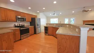 120 Hilda Drive, New Bern, NC 28562 – photo 4: Entertaining Made Easy