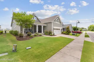 243 Hanover Lakes Drive, Wilmington, NC 28401 – photo 2: 3_501a9967