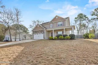 752 Chadwick Shores Drive, Sneads Ferry, NC 28460 – photo 5: 5_front exterior