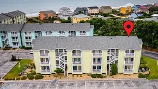 9201 Coast Guard Road E-101, Emerald Isle, NC 28594 – photo 10: End 1st floor convenience