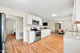 5004 Trent Woods Drive, Trent Woods, NC 28562 – photo 12: 36-web-or-mls-DSC_8678