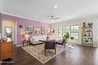 707 Broomsedge Terrace, Wilmington, NC 28412 – photo 5: Living Room