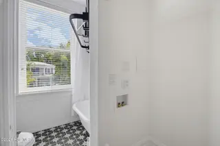 416 S Front Street Apt 3, Wilmington, NC 28401 – photo 24: 27-web-or-mls-416 S Front Apt 3-27