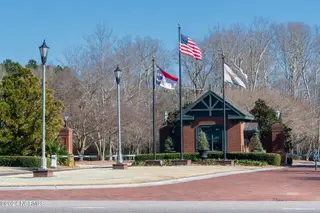 107 Firethorn Circle, Wallace, NC 28466 – photo 24: Front Gate Security Post