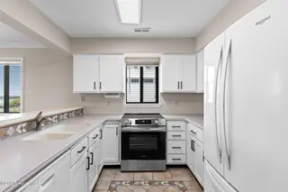 1910 Goose Creek Road SW Unit 3101, Ocean Isle Beach, NC 28469 – photo 17: 33-web-or-mls-CamMediaLLC.com (38 of 61)
