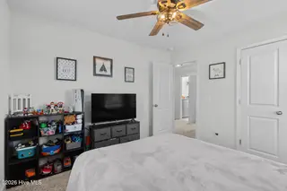 327 James Hedrick Court, Jacksonville, NC 28540 – photo 23: james-23