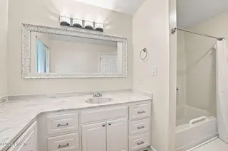 5004 Trent Woods Drive, Trent Woods, NC 28562 – photo 24: 28-web-or-mls-DSC_8654_edit