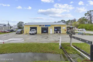 1215 Us 17 Highway N, New Bern, NC 28560 – photo 4: 28_img_9340