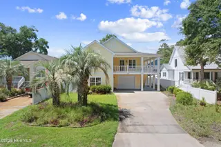 329 NE 59th Street, Oak Island, NC 28465 – photo 2