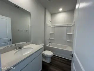 555 Coronado Avenue SE, Leland, NC 28451 – photo 14: Guest Bathroom