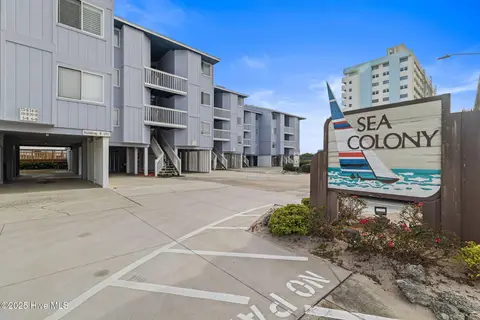 1311 Lake Park Boulevard S 2b, Carolina Beach