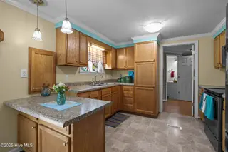 139 Diamond City Drive, Harkers Island, NC 28531 – photo 17: 9-web-or-mls-1S3A9898